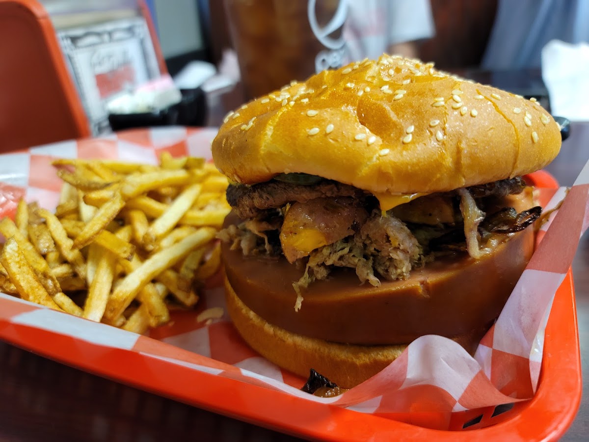 Fat Daddy's Bbq & Steakhouse-2