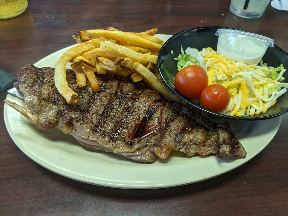 Fat Daddy's Bbq & Steakhouse-7